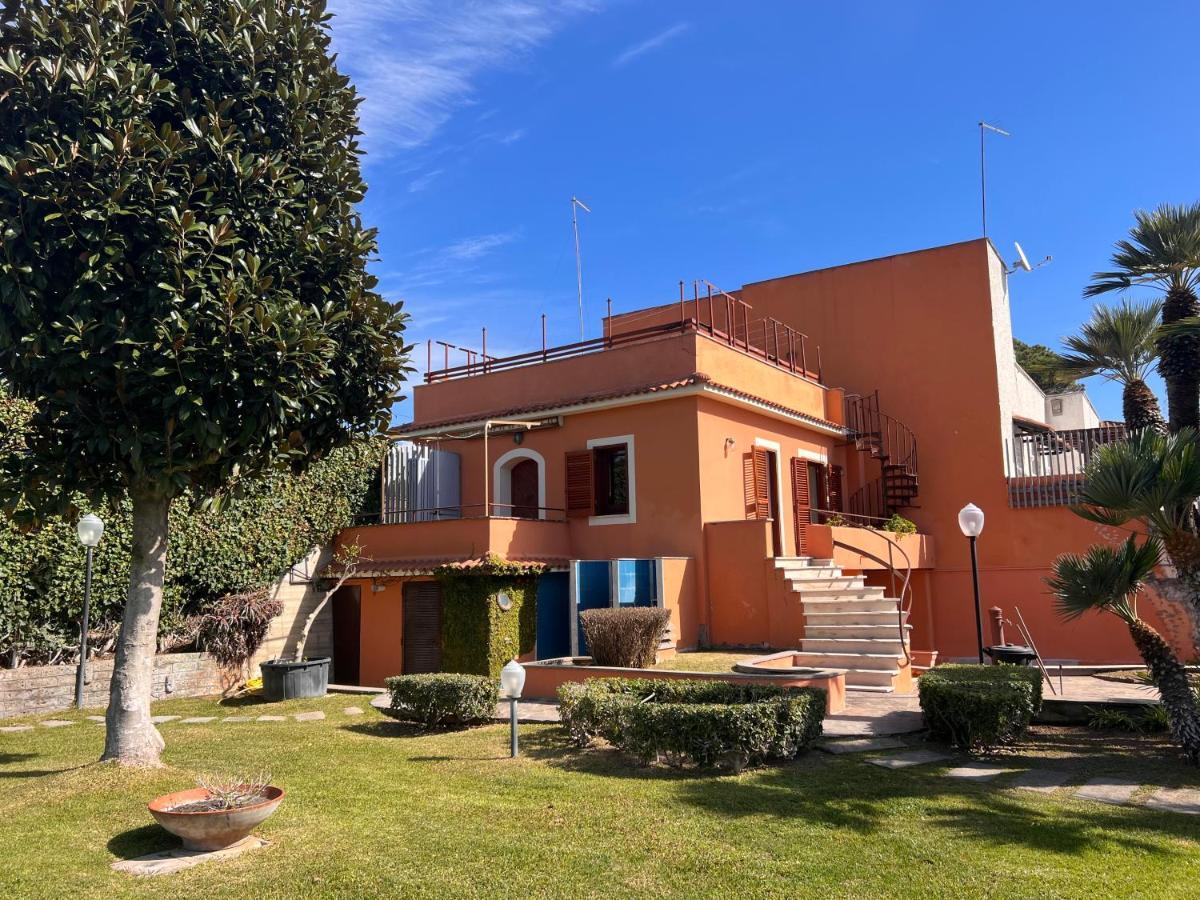 Palazzo Moresco サンタ・マリネッラ エクステリア 写真